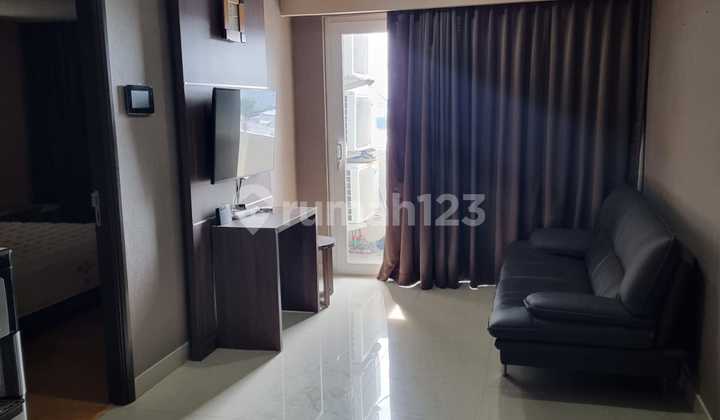 For Sale or Rent Furnished 3-Bedroom Apartment Mg Suites, Gajahmada Semarang 1