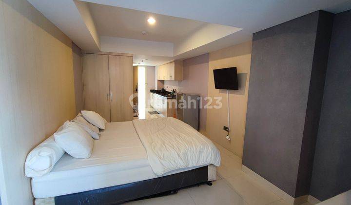 Apartemen studio lantai 6 Pinnacle Furnished dekat Simpang lima 2