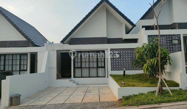 Rumah Bagus Siap huni di The Miles BSB City 1