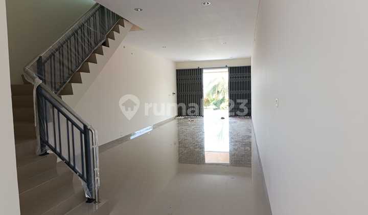 For Rent: Nice and Ready-to-Use Shop House in Ngaliyan 2