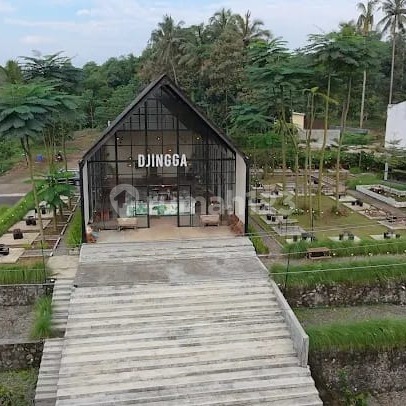 Resto + Cafe Bagus Dijual di Jalan Raya Salatiga - Ambarawa Resto + Cafe Bagus Dijual di Jalan Raya Salatiga - Ambarawa