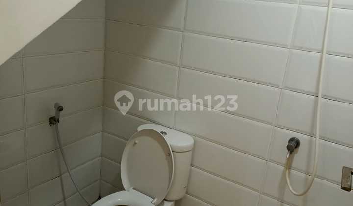 Rumah Bagus Siap Huni di Ivy Park Citraland Bsb City 2