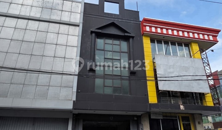 Good Ruko Suitable for Business in Sultan Agung
