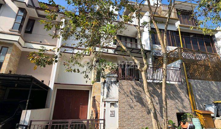 Rumah 2 Lantai Amarilis, Cluster Depan Graha Candi Golf, Semarang 1