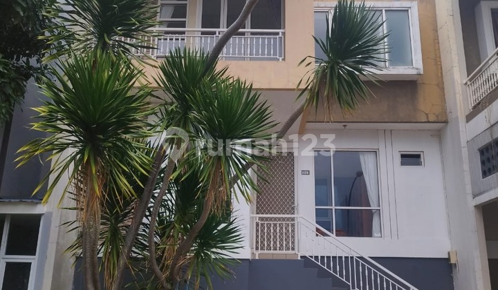 Rumah Bagus Siap Huni di Bukit Wahid Semarang Barat 1