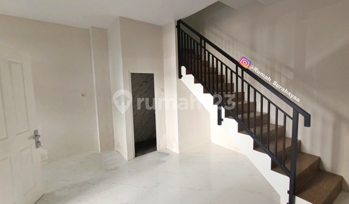 Rumah 2 Lantai Di Kutisari Surabaya 2