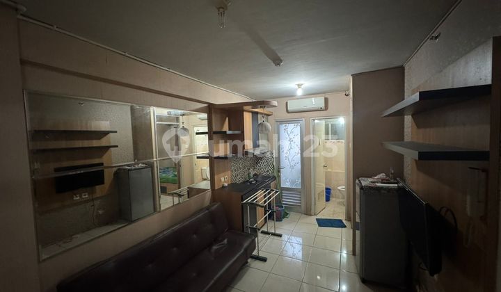 For Quick Sale: Gading Nias Emerald Apartment with Certificate of Ownership (SHM) For Quick Sale: Gading Nias Emerald Apartment with Certificate of Ownership (SHM)