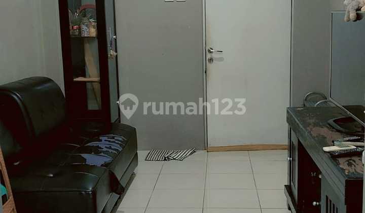 For Rent 2BR Semi-Furnished Apartment Gading Nias Residence 2