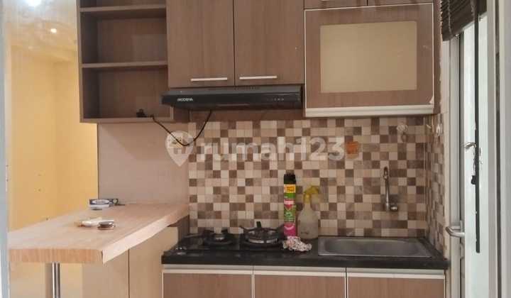 Disewakan Grand Emerald Apartemen 1Br Semi Furnished 2