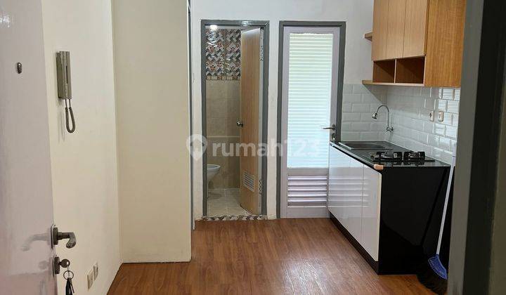 Dijual Apartemen Kelapa Gading Nias 2 Kamar Semi Furnish Hoek Lantai Rendah 1