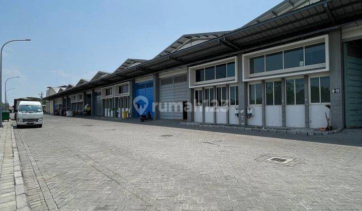 Sewa Gudang Nol Jalan Surabaya 2