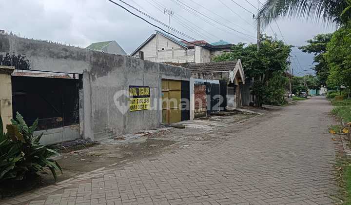 Lahan Usaha (workshop/gudang) Raya Tengger Kandangan Surabaya, Letak Strategis  1