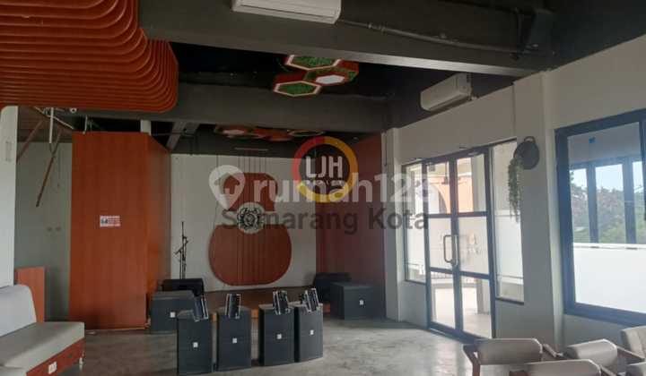 Business Building on Banjarsari Road 2