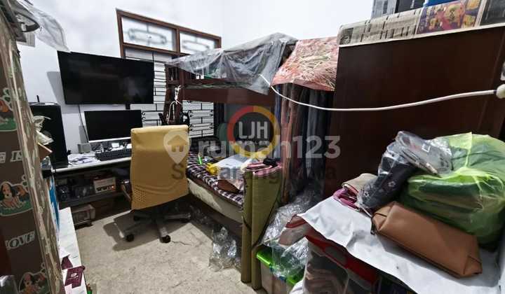 Rumah siap huni di daerah Pondok Indraprasta 2