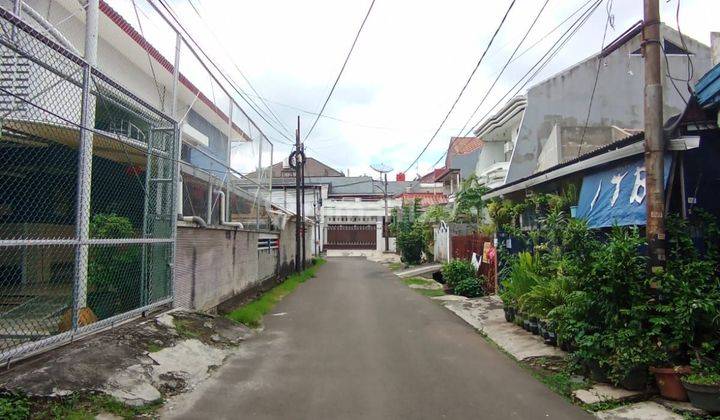 Rumah di Komp Sunrise Garden SHM Bagus dan Murah 2