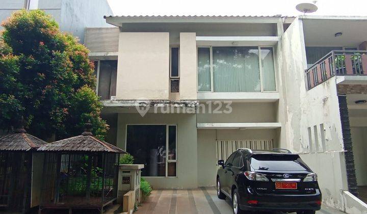 Rumah cantik di kebayoran village pondok aren 1