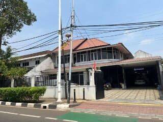 Rumah Strategis di Jalan Sisingamangaraja, Kel. Gunung, Kec. Kebayoran Baru, Kota Jakarta Selatan 2