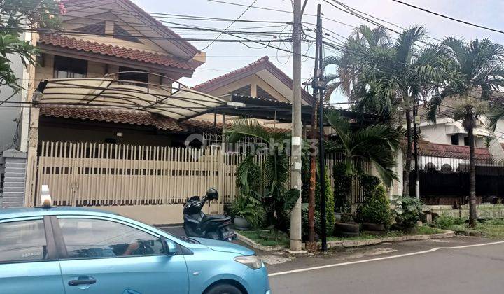 Rumah di Jl. Gudang Peluru Raya Rt.007/01 No.10.a. Blok B Persil No.10., Kelurahan Kebon Baru, Kecamatan Tebet, Kota Administrasi Jakarta Selatan, Jakarta Selatan 1