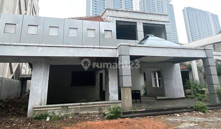 Dijual Rumah Strategis Luas Tanah 930m2 di Jl. Raden Saleh, Cikini, Menteng Jakarta Pusat 1