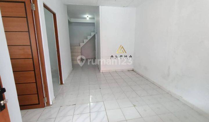 Dijual Cepat Rumah 1.5 Lantai Legenda Malaka Hadap Timur 2