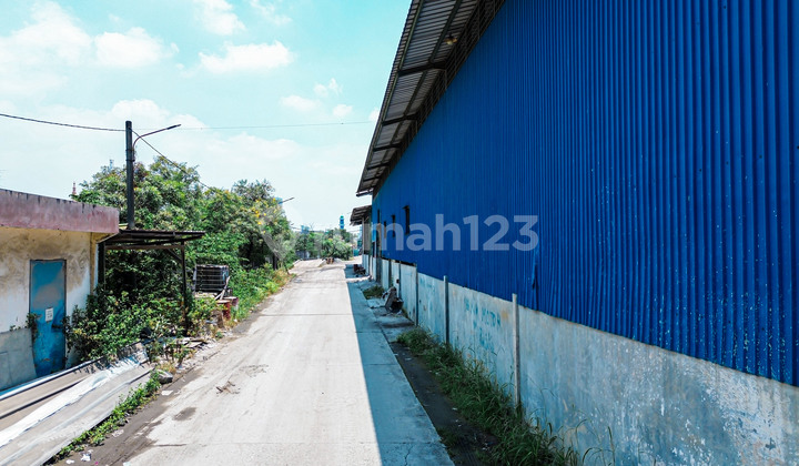 Ready-to-Use Warehouse. Buy 1.2Ha get 3.2Ha. Cakung, East Jakarta.