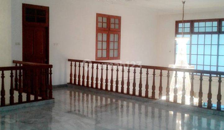 Rumah Bagus Golongan C Di Menteng 1