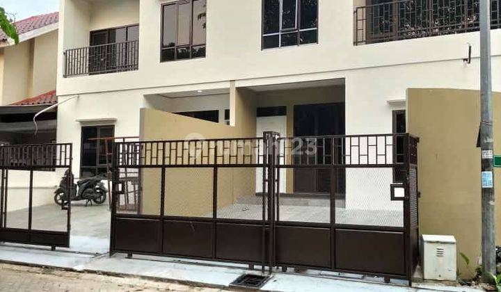 Rumah Mewah Harga Murah Hadap Barat Premium Cluster  2