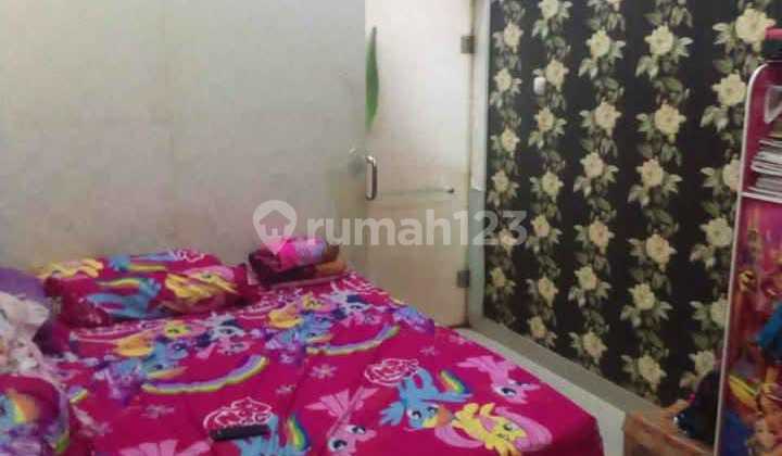 House for sale, move-in ready near Ciputra Citraraya Mall Tangerang. 2