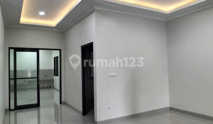 Rumah dijual siap huni bangunan baru citra raya Cikupa Tangerang Banten  2