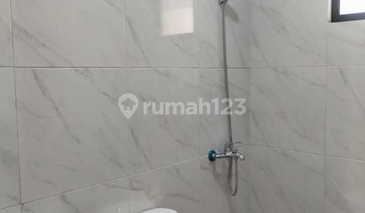 Dijual rumah minimalis modern citra raya Cikupa Tangerang  2