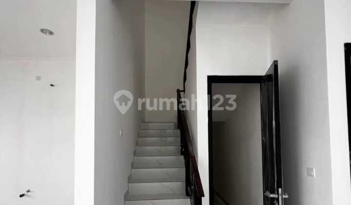 Dijual Rumah Villa Pasir Putih Pik2 Facade Modern Minimalis 2