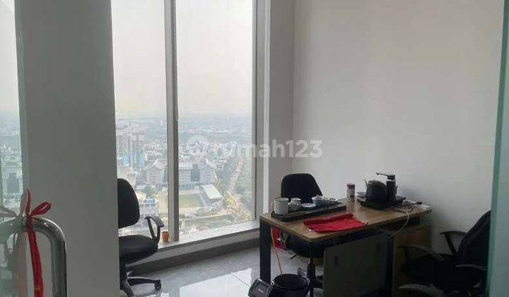 Disewakan office tower goldcoast furnish bagus siap pakai 2