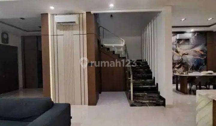 Dijual cepat rumah garden house pik full design interior siap huni

 2