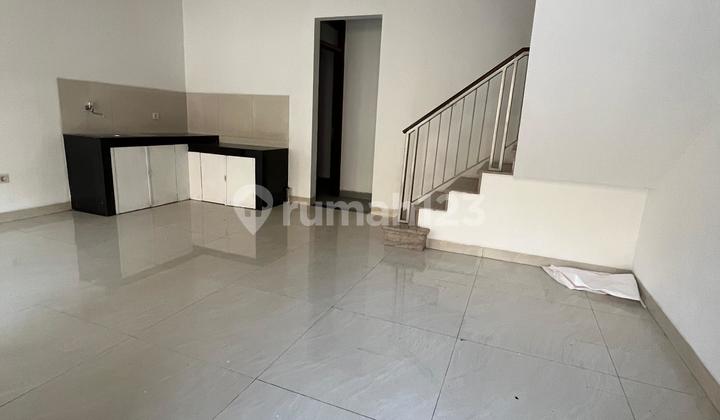 For Rent Golf Island House Ready to Occupied Good 2