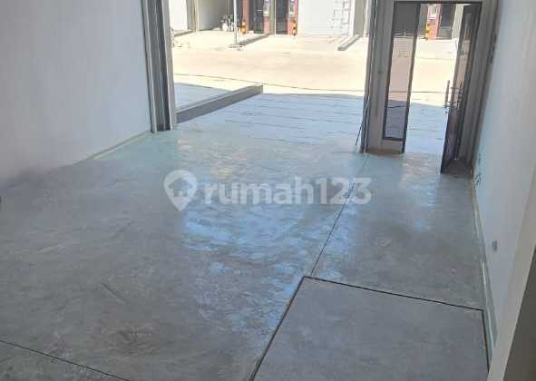 Disewakan Gudang Bizzpark Pik2 Multiguna Cocok Untuk Usaha