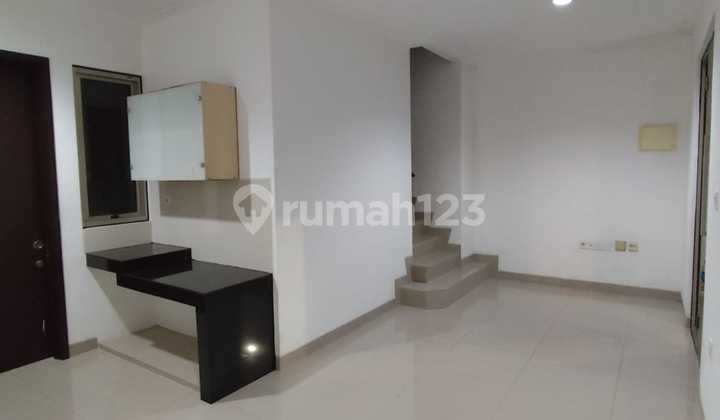 For Rent, Front Row PIK2 House, Hook, Ready to Occup