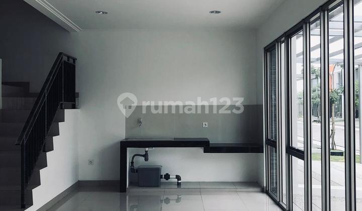 For Rent: PIK2 House 8x10 Size Unfurnished