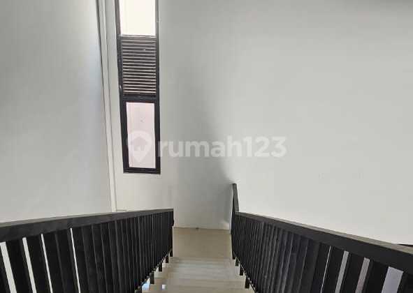 Disewakan Cepat Gudang Bizzpark Pik2 Cocok Untuk Gudang Dan Kantor