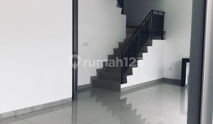 Disewakan Rumah Pik2 Ukuran 8X10 Unfurnished 2