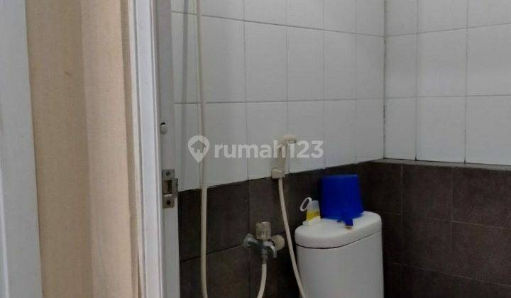 Hanya 37Jt Per Tahun Sudah Full Furnished 2 BR Green Pramuka 5