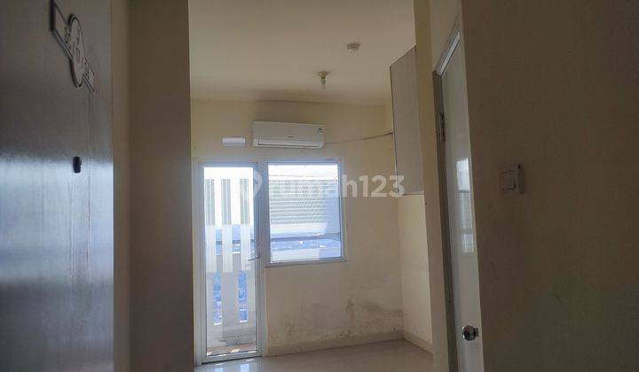 Green Pramuka 2BR Unfurnished Hanya 410Jt Apartemen 2