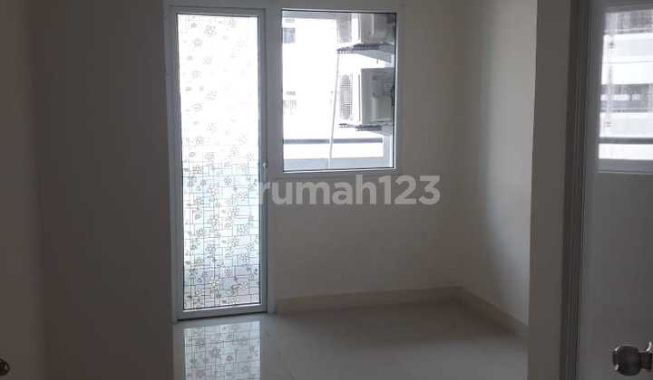 Jual Butuh Twr Atas Mall Unit Hook Green Pramuka 2