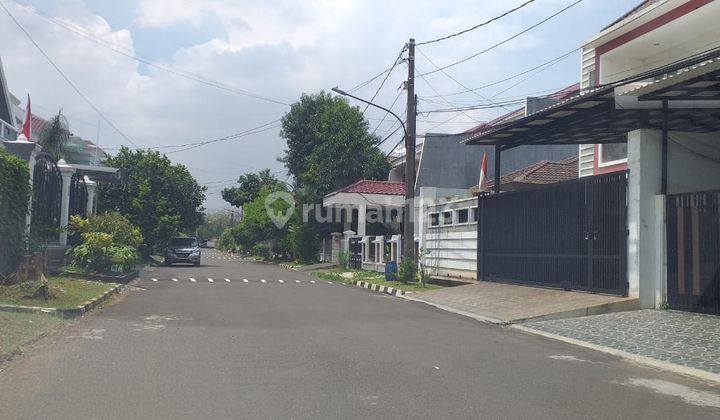 Jual Cepat Rumah Bagus Dalam Komplek Strategis  2