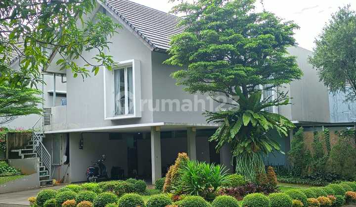 Rumah Asri 2Lt di Nouvelle Townhomes Bintaro Jakarta Selatan