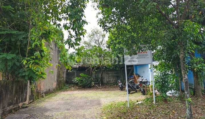 Empty Land LT 104M² in Perum Graha Raya Bintaro Tangerang