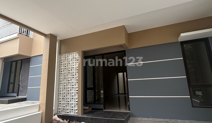 Disewakan Rumah Fresh Baru Belum Pernah Ditempati di Pandanaran Hils Semarang 2