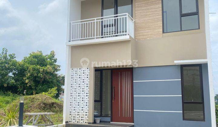 Rumah 3 kamar tidur dua lantai di Pandanaran height tembalang semarang 2