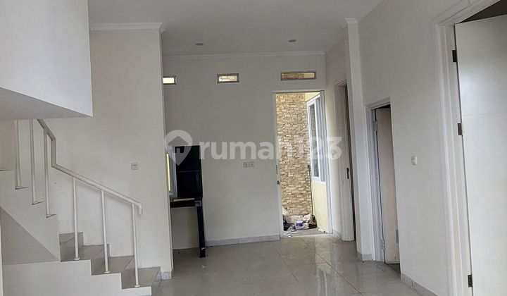 Disewakan Rumah Best City View Dekat Kampus Undip Tembalang Semarang 2