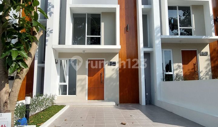 Rumah Dua Lantai 10 Menit Kekampus Undip Tembalang Semarang 1