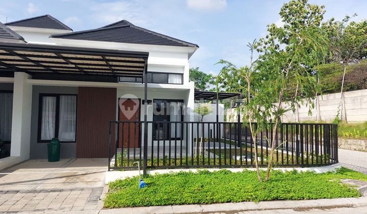 Fully Furnished House 9 Minutes to Undip Campus Tembalang Semarang 1